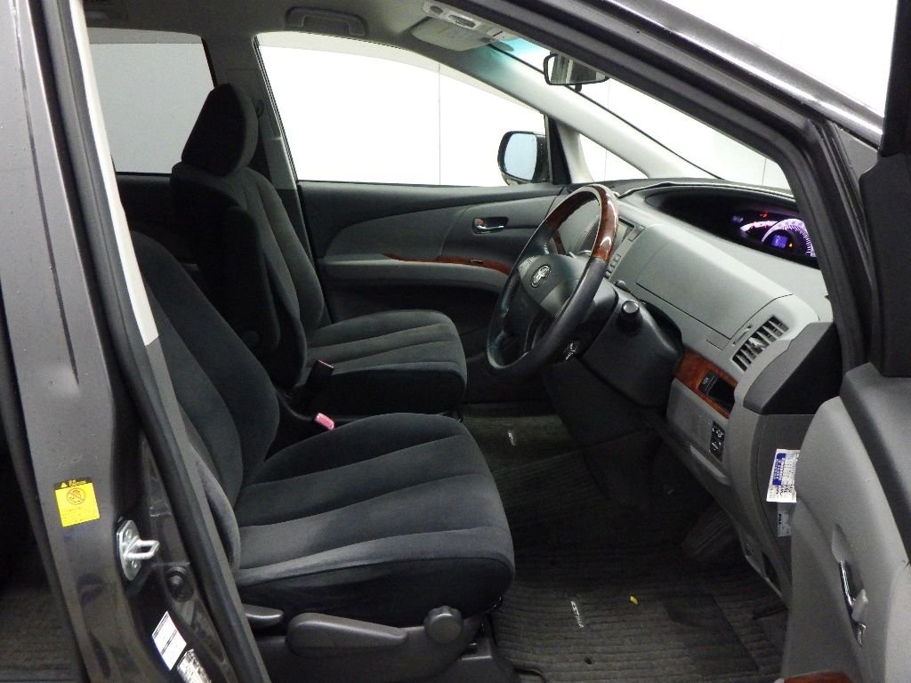 2012 Toyota Estima Aeras G Edition auction photo 6
