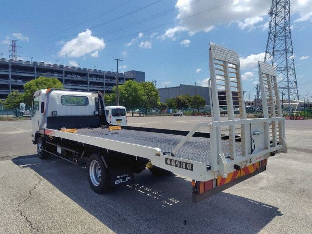 2015 Isuzu Elf セキサイ 4WD auction photo 2