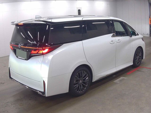 2025 Toyota Vellfire Z Premier auction photo 5