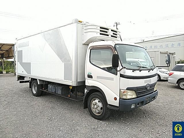 2007 Toyota Dyna Japan auction vehicle