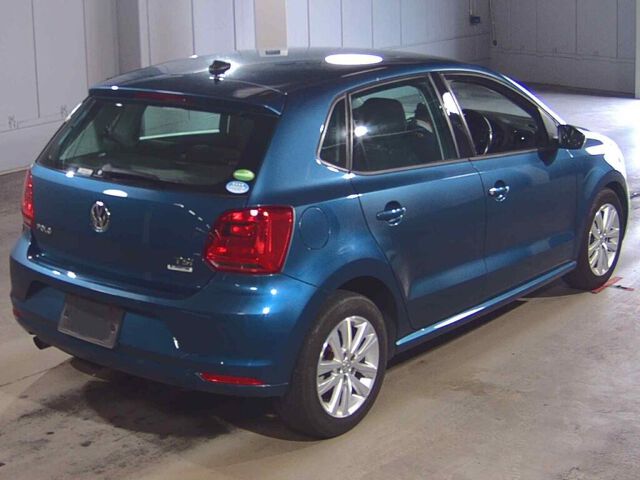 2017 Volkswagen ポロ TSIコンフォートライン auction photo 5