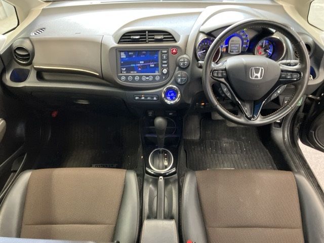 2012 Honda フィット シャトル HV スマートセレクション auction photo 5