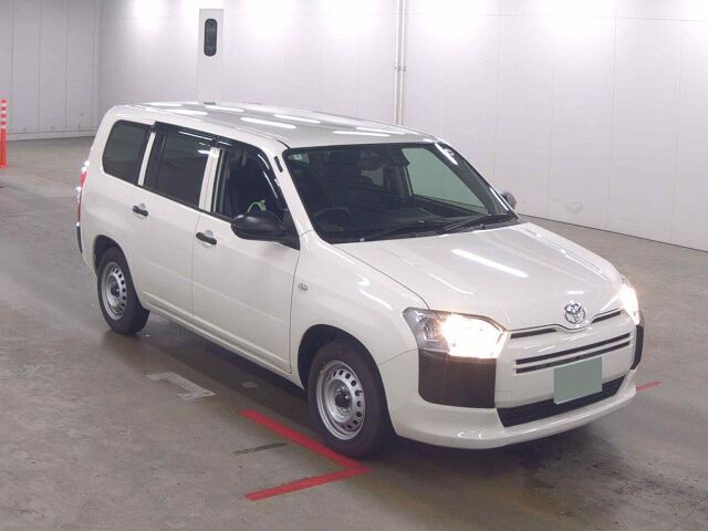 2025 Toyota Probox ハイブリットGX Japan auction vehicle