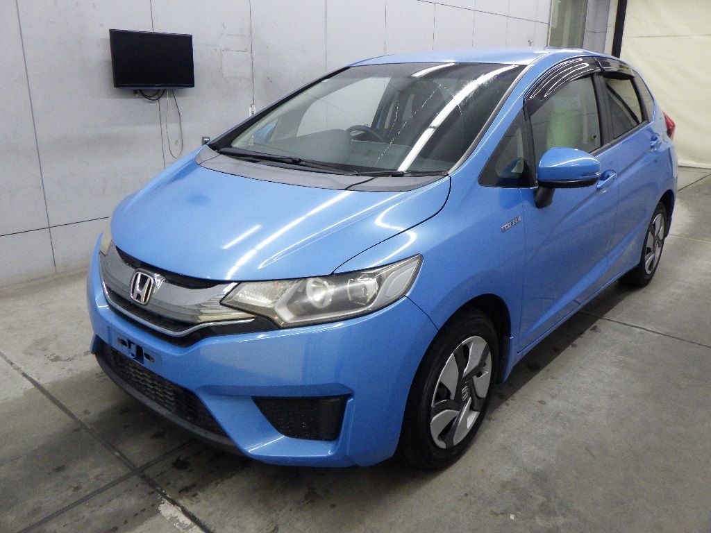 2013 Honda Fit ハイブリッドFパッケージ auction photo 4