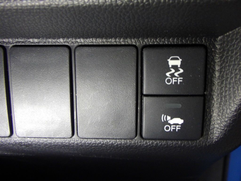 2013 Honda Fit ハイブリッドFパッケージ auction photo 10