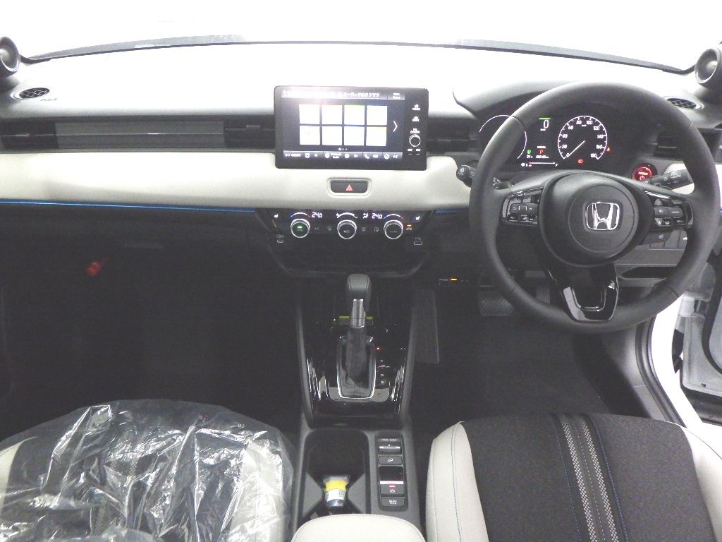 2026 Honda Vezel e:HEV Zプレイパッケージ auction photo 3