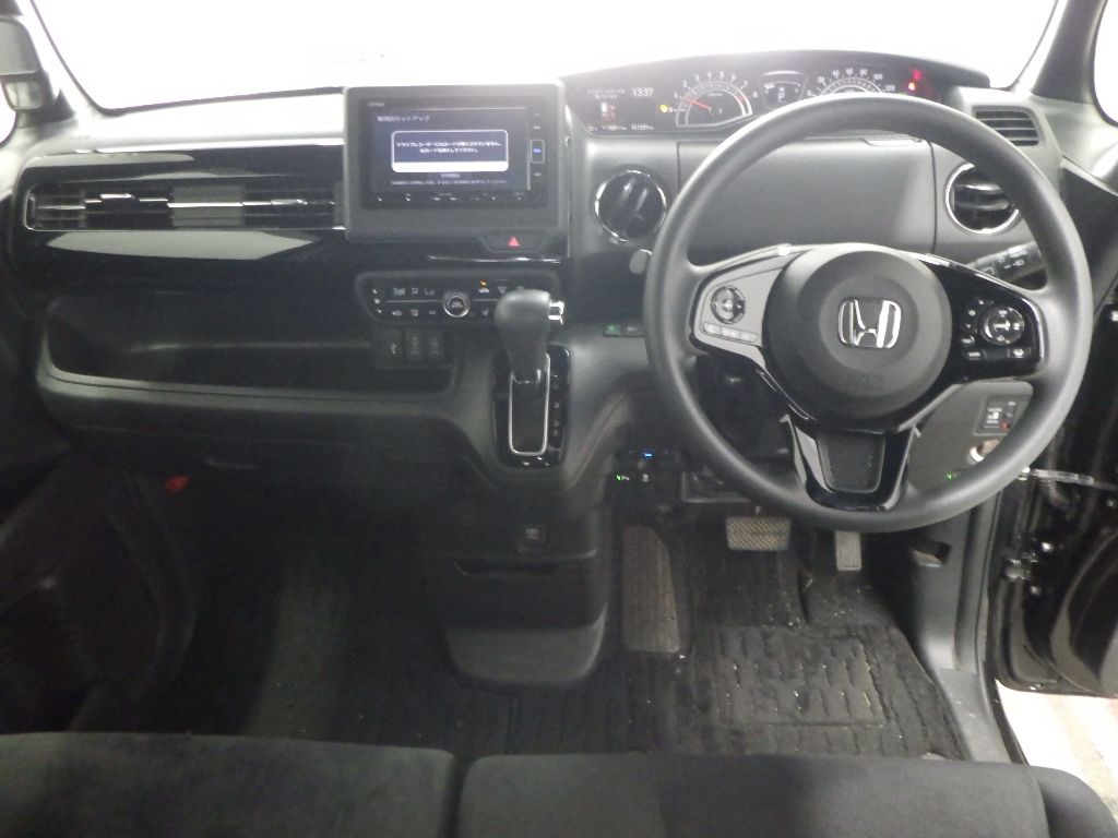 2021 Honda N-BOX カスタムL auction photo 3