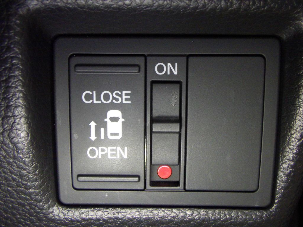 2021 Honda N-BOX カスタムL auction photo 14