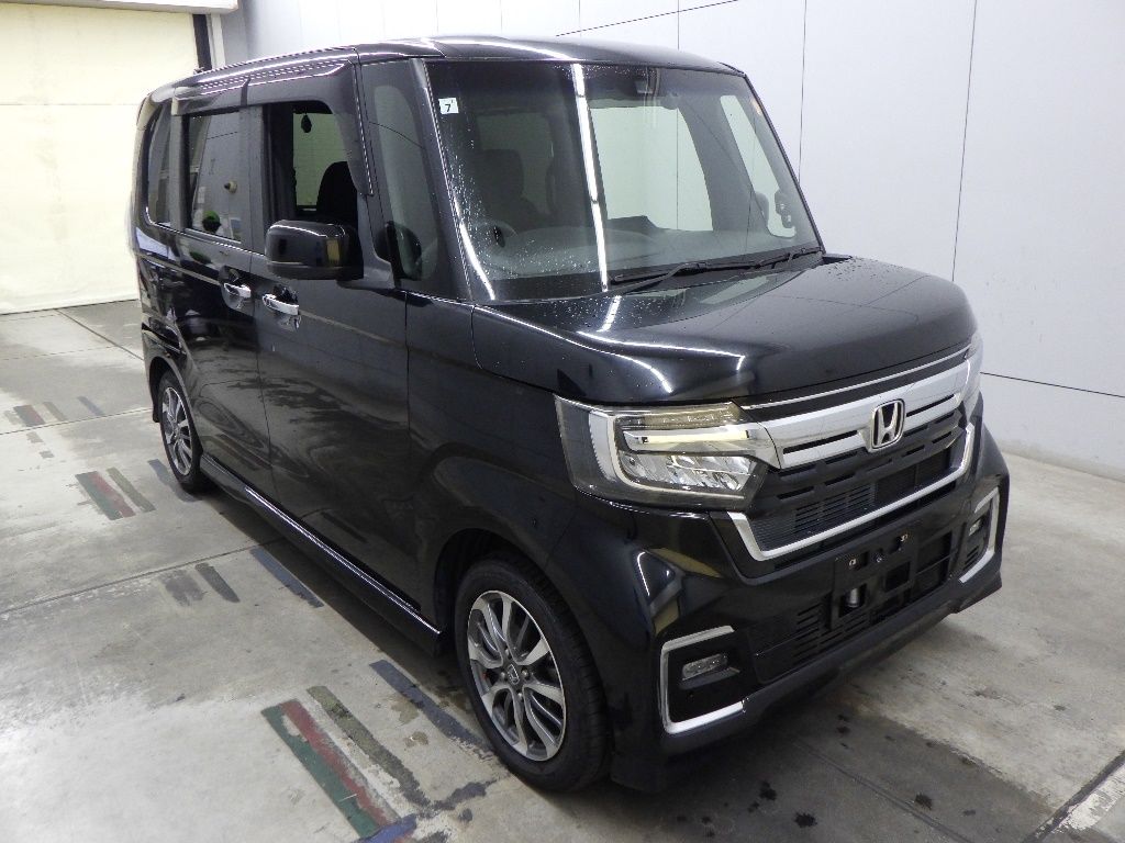 Japan Auction Vehicles 19 2021 Honda N-BOX カスタムL auction photo