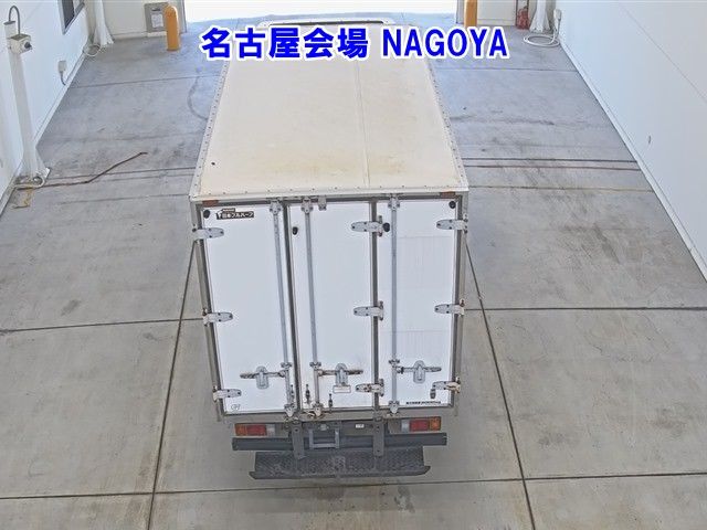 2006 Isuzu Elf レイゾウレイトウ auction photo 3