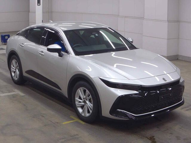 Japan Auction Vehicles 8 2023 Toyota Crown Crossover G 4WD auction photo