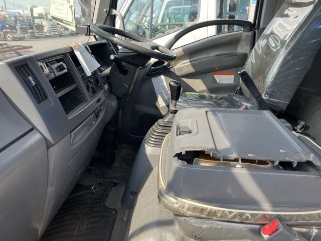 2012 Isuzu Forward ジンカイ auction photo 5