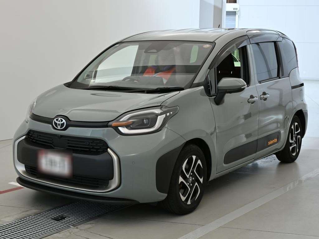 Japan Auction Vehicles 14 2022 Toyota Sienta ハイブリッドZ auction photo