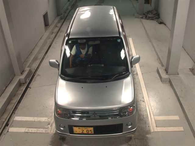 2009 Mitsubishi トッポ 4WD M auction photo 6