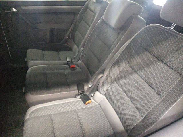 2014 Volkswagen ゴルフトゥーラン auction photo 6