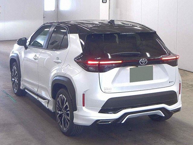 2026 Toyota Yaris Cross Hybrid Z auction photo 2