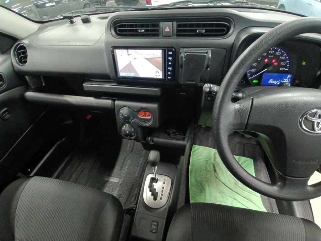 2020 Toyota Probox Hybrid F auction photo 11