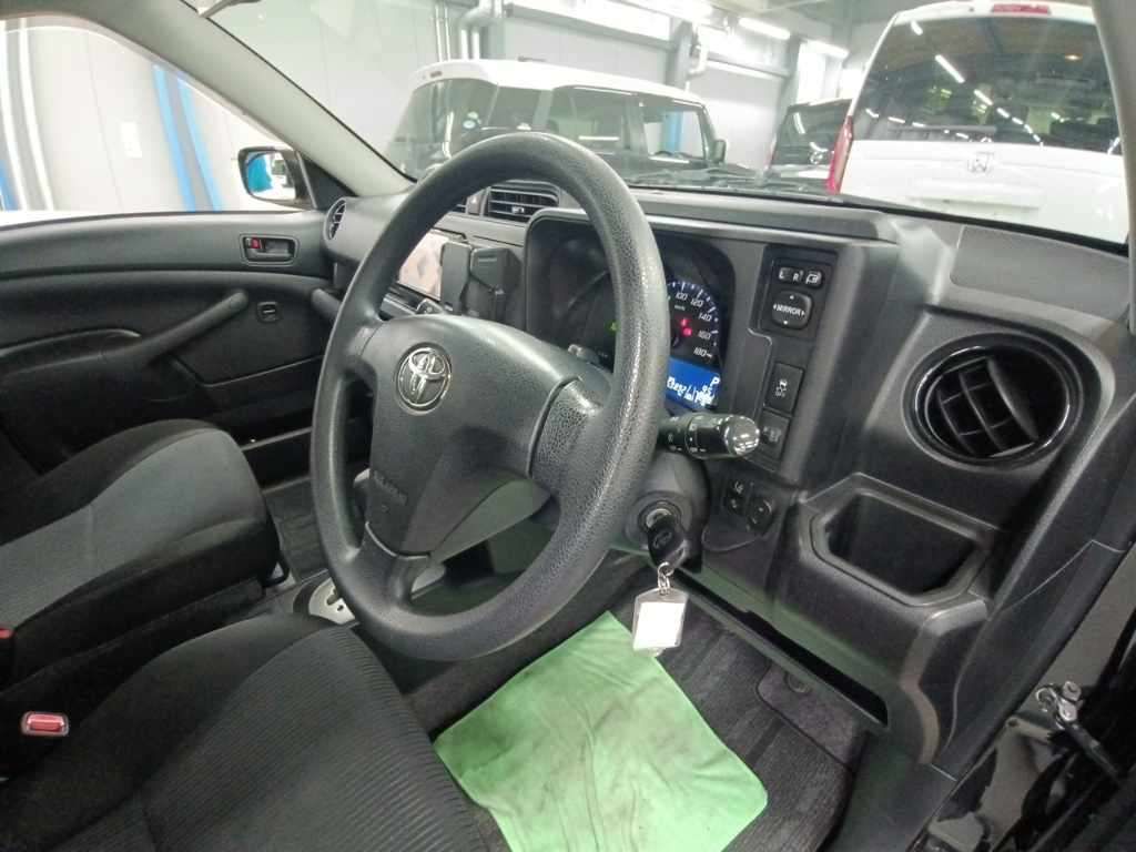 2020 Toyota Probox Hybrid F auction photo 9
