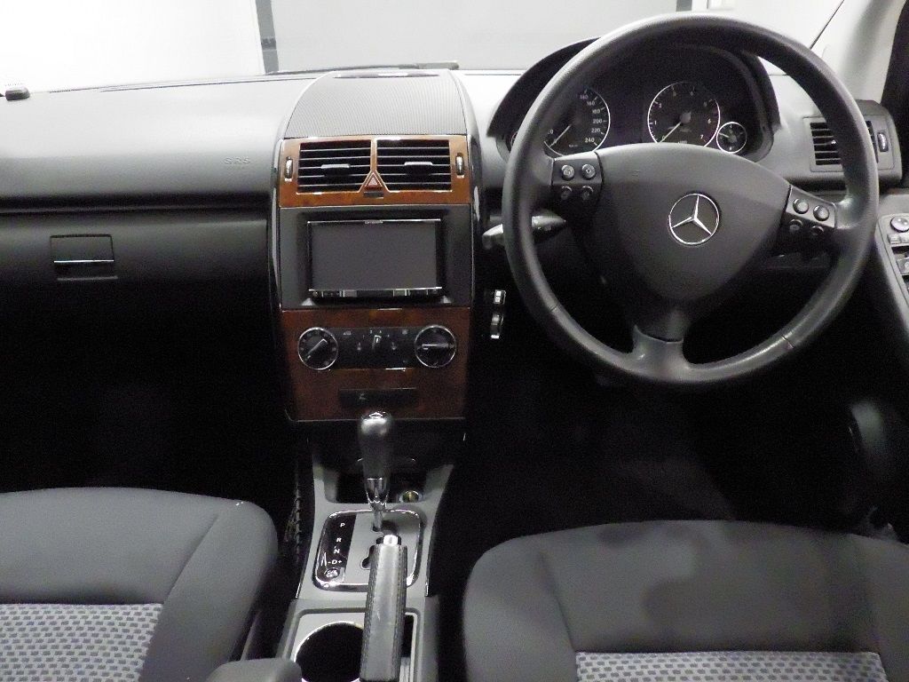 2007 Mercedes-Benz Aクラス HB A170ノーブルエディション auction photo 3