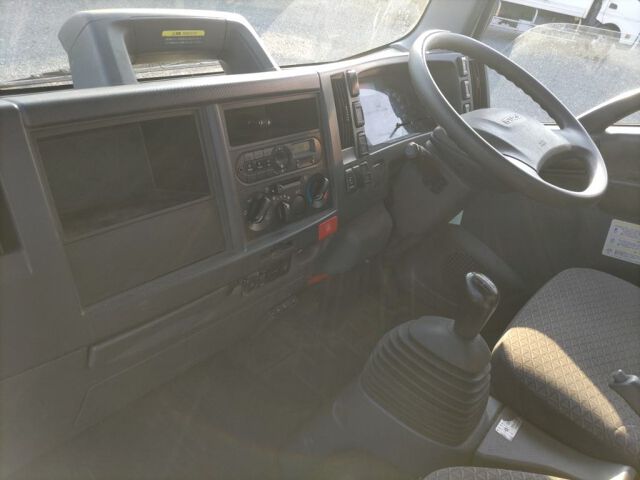 2019 Isuzu Elf Suichoku auction photo 3