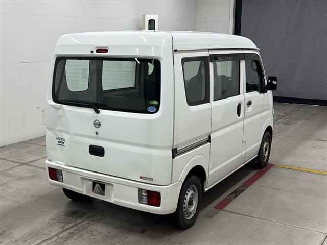 2017 Nissan NV100 Clipper DX auction photo 5