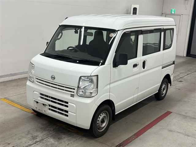 2017 Nissan NV100 Clipper DX auction photo 4