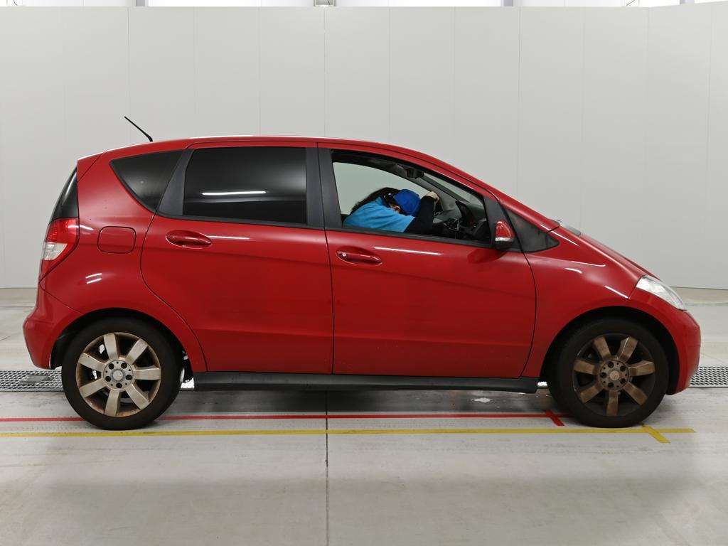 2011 Mercedes-Benz A-Class A180 auction photo 3