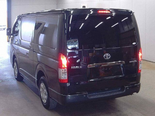 2024 Toyota Hiace LスーパーGLダーク2 auction photo 2