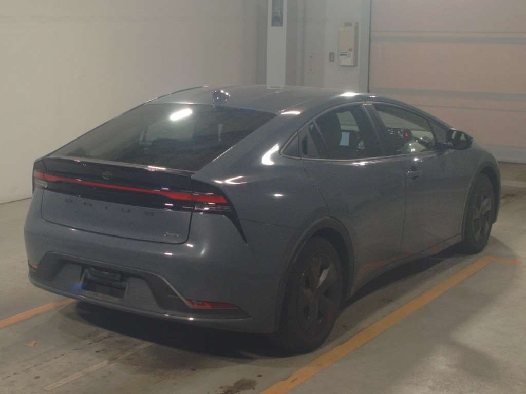 2023 Toyota Prius U auction photo 2