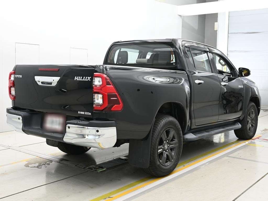 2022 Toyota Hilux Z 4WD auction photo 2