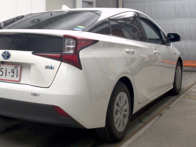 2019 Toyota Prius S auction photo 5