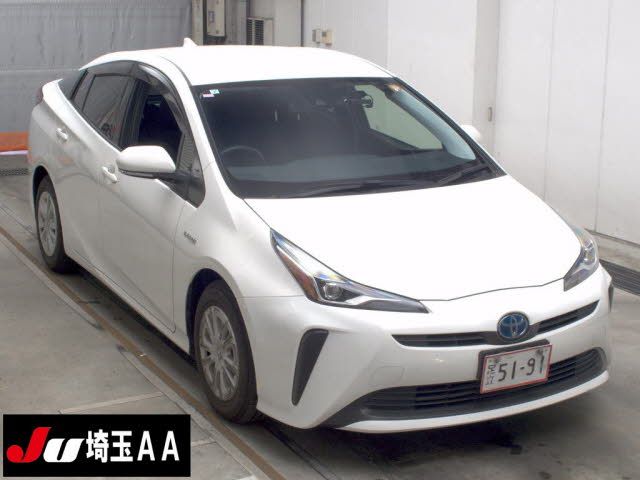 Japan Auction Vehicles 12 2019 Toyota Prius S auction photo