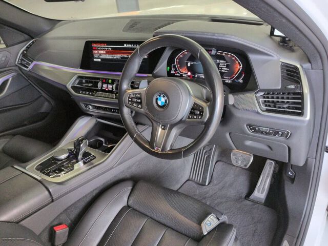 2021 BMW X6 XDRIV35D M Sport 4WD auction photo 3
