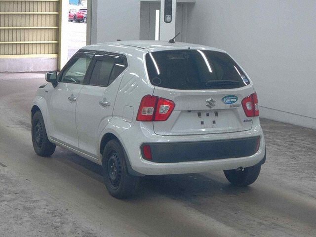 2019 Suzuki Ignis HV MZ セーフティP 4WD auction photo 2