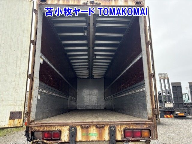2011 Isuzu Giga アルミウイング auction photo 17