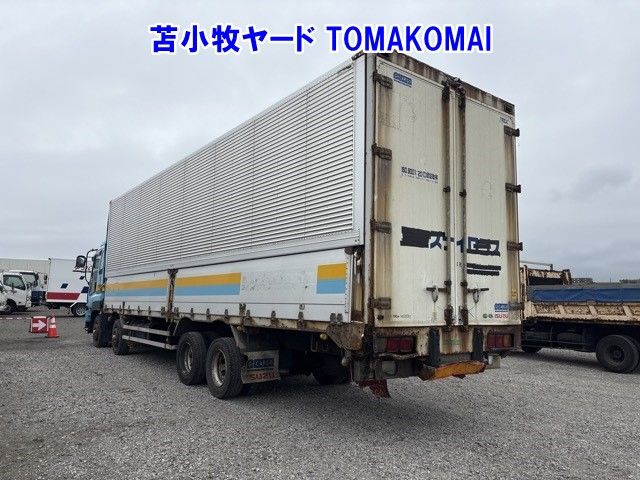 2011 Isuzu Giga アルミウイング auction photo 2