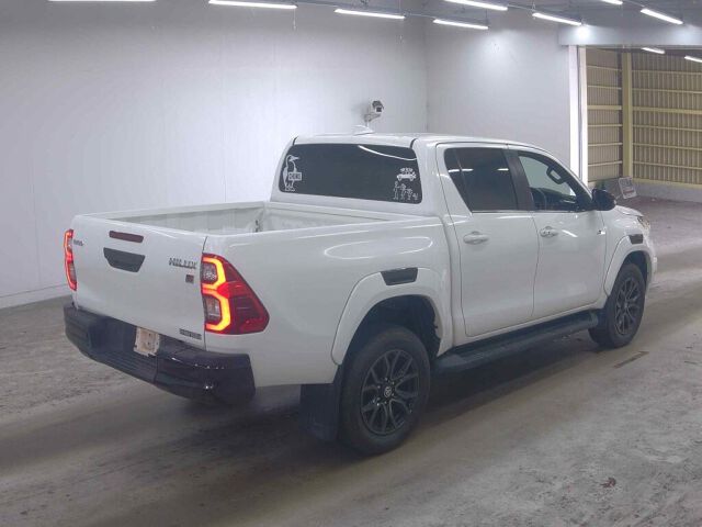 2022 Toyota Hilux Z GR Sport 4WD auction photo 5