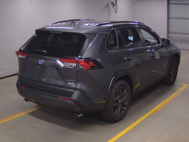 2024 Toyota RAV4 HV Adventure 4WD auction photo 5