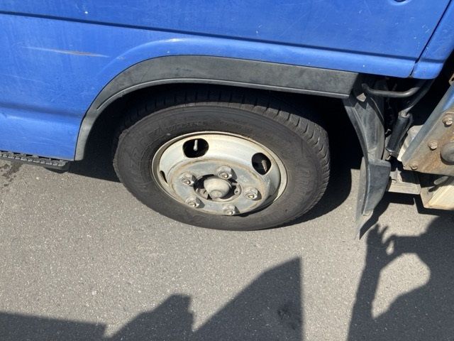 2007 Isuzu Elf ヒラ auction photo 9