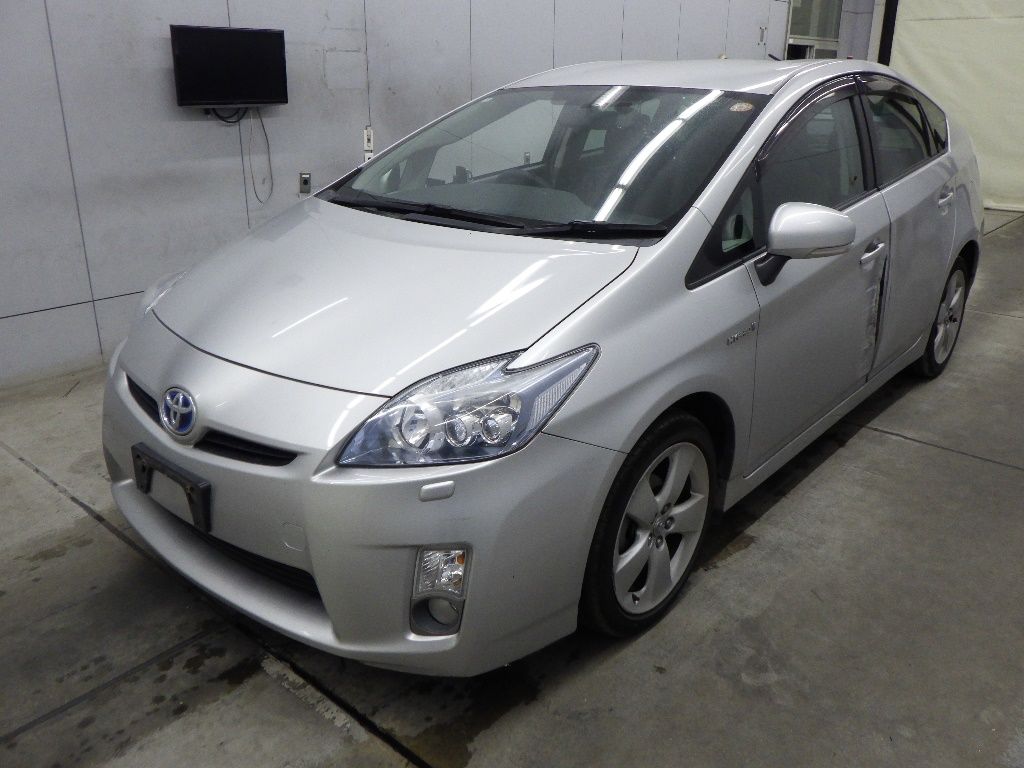 2010 Toyota Prius S Touring Selection auction photo 4