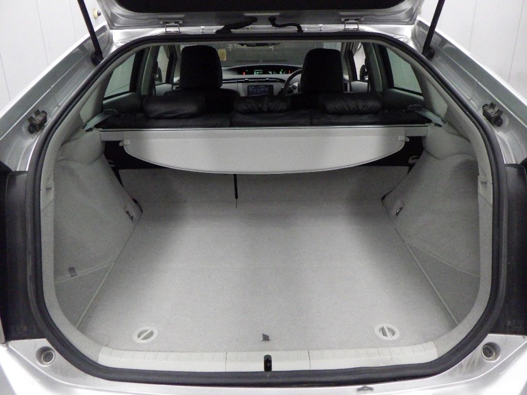 2010 Toyota Prius S Touring Selection auction photo 8