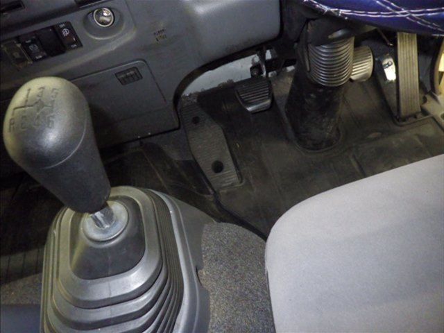 2016 Isuzu Forward ウィング auction photo 8