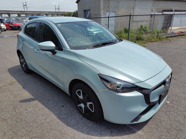 Japan Auction Vehicles 8 2025 Mazda 2 15BD I Selection auction photo