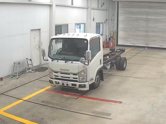 2012 Isuzu Elf シャーシ Japan auction vehicle