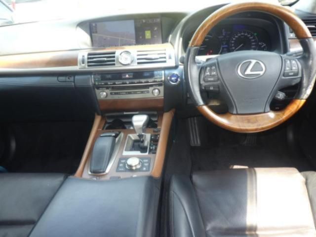 2013 Lexus LS LS600h バージョンC Iパッケージ auction photo 3