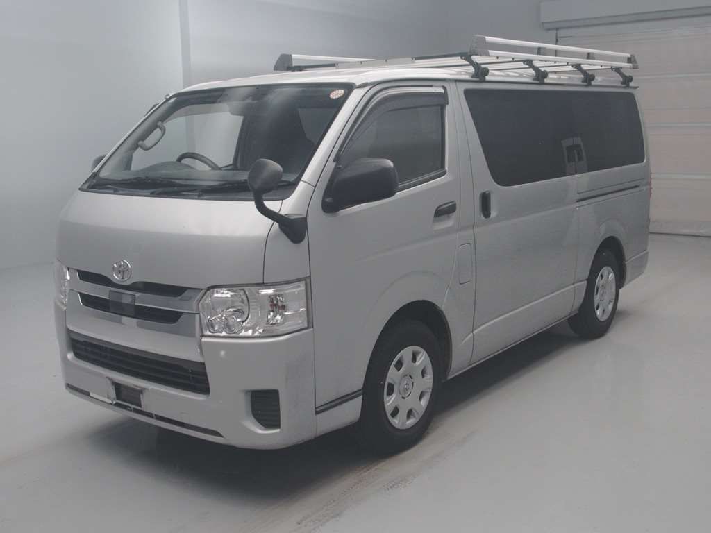 2018 Toyota Hiace ロングDX GLパッケージ Japan auction vehicle