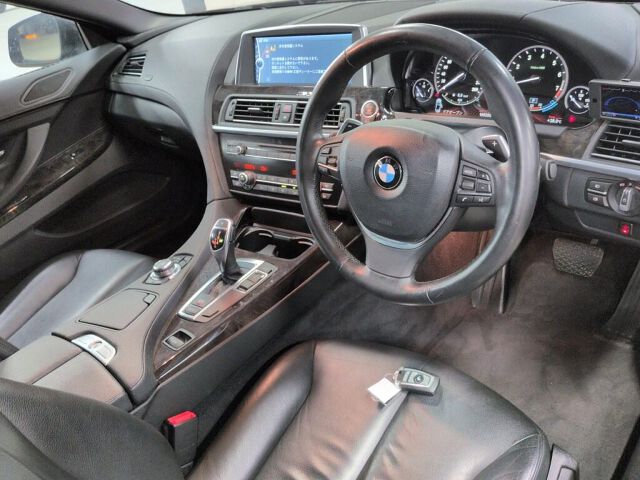 2011 BMW 6 Series 640Iカブリオレ auction photo 3