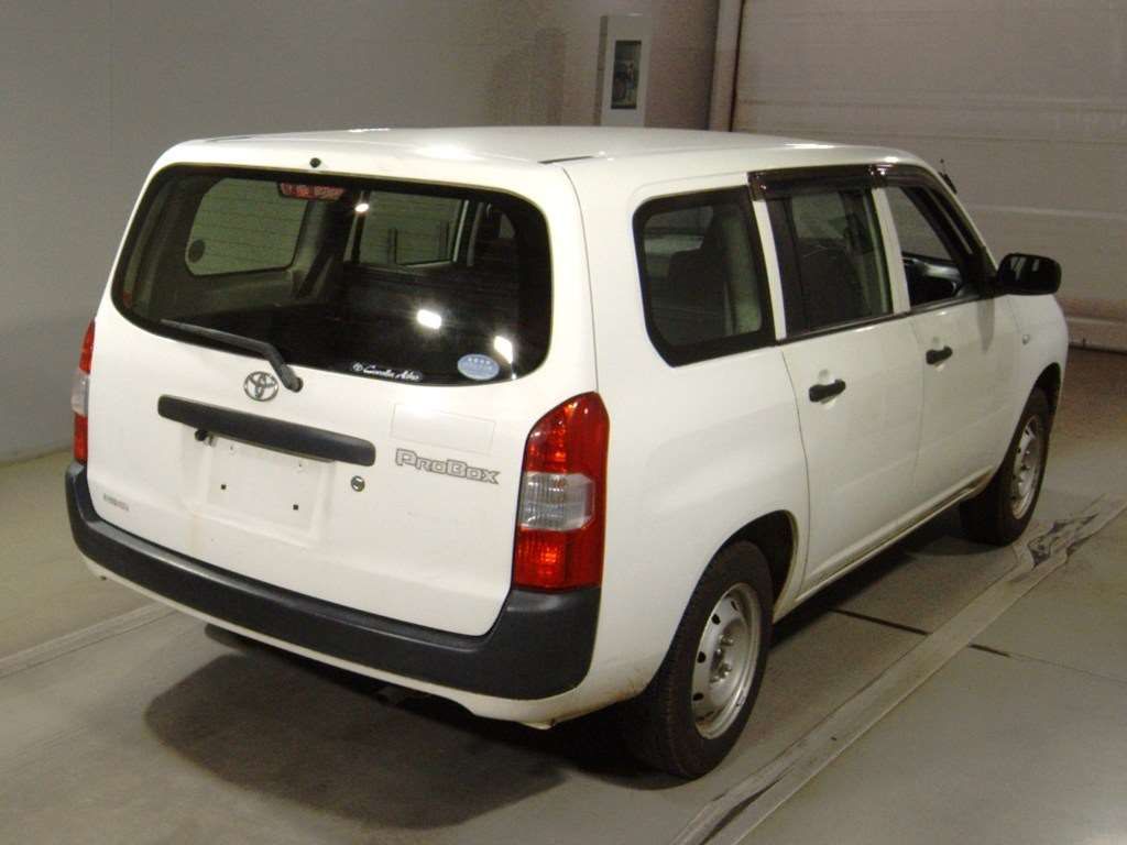 2019 Toyota Probox DXコンフォート 4WD auction photo 2