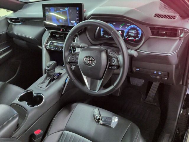 2025 Toyota Harrier G auction photo 3