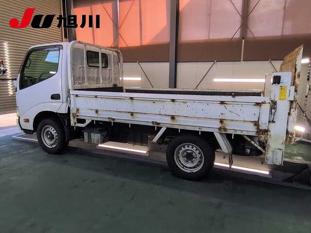 2015 Toyota ダイナ150 ロングシングルジャストローパワーリフト auction photo 6